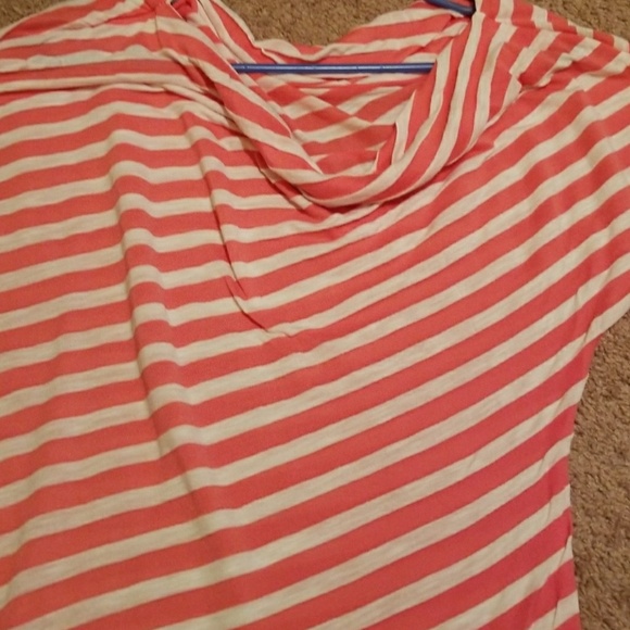 Fun top - Picture 2 of 3